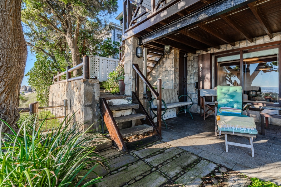 To Let 3 Bedroom Property for Rent in Bakoven Western Cape